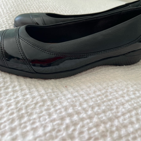 Source Unknown Black Women's Flats - Picture 8 of 9
